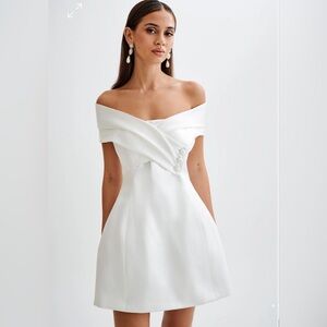 Meshki EVITA
Satin Off Shoulder Mini Dress - White
